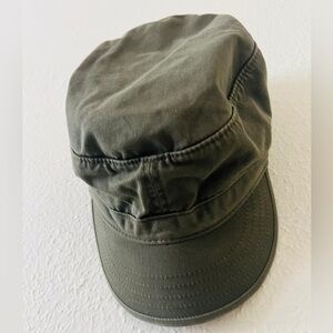 🪖 UBI Army Cadet Hat – Olive Green Cotton Cap (Size S/M)
🎯 Utility. Comfort